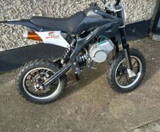 kids scrambler pit bike