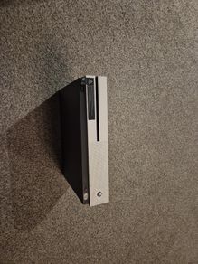 Xbox One S, 3 x Controllers, 15 x Games