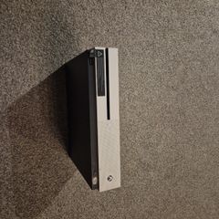 Xbox One S, 3 x Controllers, 15 x Games