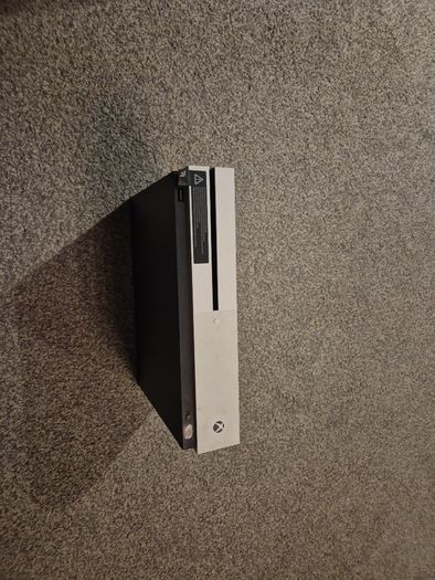Xbox One S, 3 x Controllers, 15 x Games