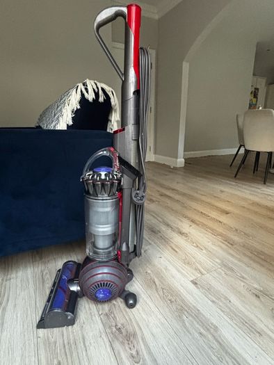 dyson animal ball upright
