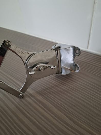 Stunning art deco top quality extending arm wall mounted bathroom shaving vanity mirror.