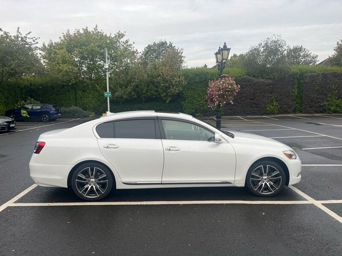 Lexus 450H