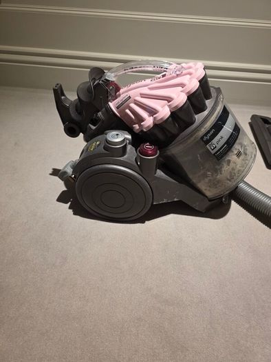 Dyson DC23