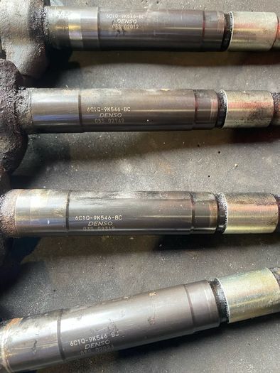 TRANSIT 2.4 injectors x 4