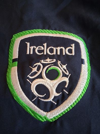 Ireland Jacket. Official Umbro Ireland Football Track Jacket. Collect In Dublin Or Receive Via Post.