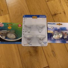 8 GU5.3 Light bulbs