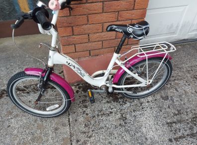 Girls Bike (Kate), 20 Wheels, in Excellent condition