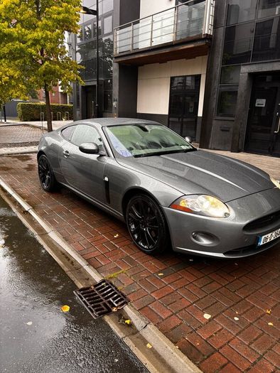 2006 Jaguar XK  Excellent Condition