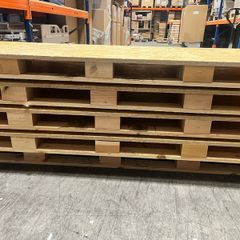 pallets with OSB board
