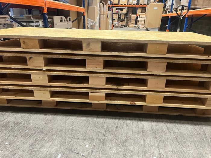 Oriented strand board (OSB BOARD) pallet