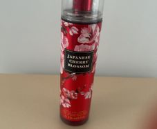 bath and body works body spray.New