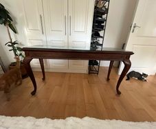Console table