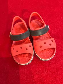 boys/girls sandals