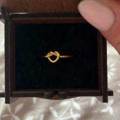 Love knot ring