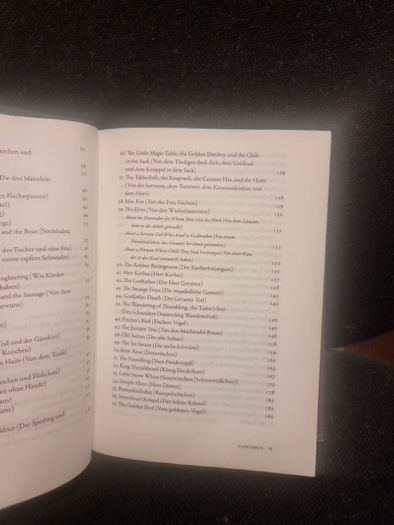 The Original Folk and Fairy Tales of the Brothers Grimm : The Complete First Edition.The original folk and fairy tales of the Brothers Grimm. (Hardcover)