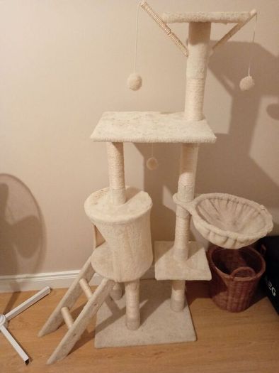cat tree