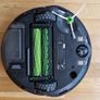iRobot Roomba i7 Image 3