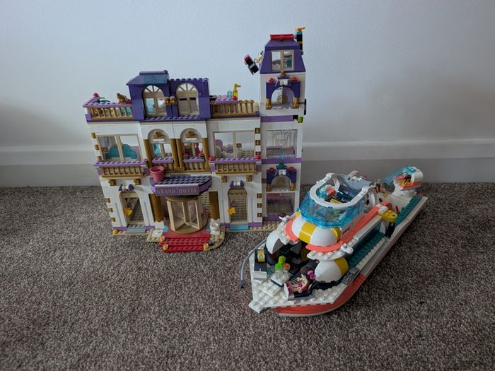 Huge LEGO Friends Bundle Grand Hotel, Dolphin Cruiser, Cars & Loads of Loose LEGO