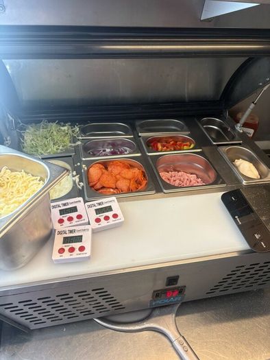Food trailer with Pizza oven