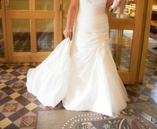 Wedding Dress. Free Tracked Postage!