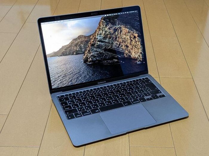 MacBook Air - Space Grey, very good condition