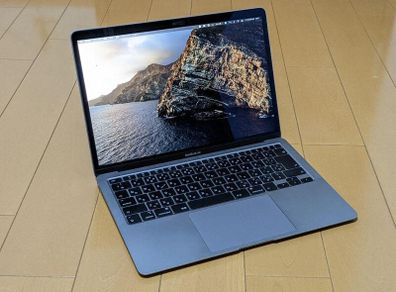 MacBook Air - Space Grey, very good condition