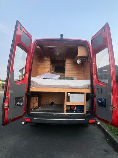 08 Mercedes Sprinter Camper