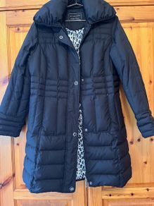 JET BLACK Per Una Feather & Down Puffer Coat Jacket. Black. Medium.  Quality Filling & Very Warm. Super condition. JET BLACK.
