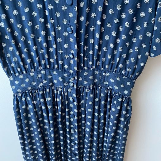 Max Vintage 100% Pure Silk Navy Blue Medallion Dress Size 14