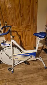 spin bike spinning exercise bicycle