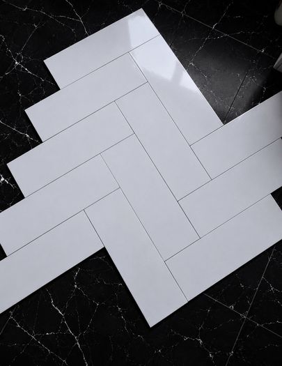 Spanish floor and wall tiles glossy 16 boxes 17.20 square meters