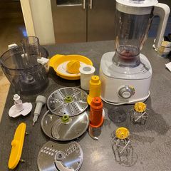 Phillips food processor set