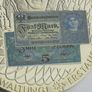 Antique German banknotes & commemorative bank note coins in wood case Image 10