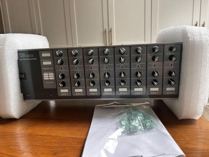 Cloud Z8 MK4 Eight Zone Mixer