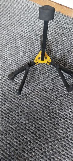 Hercules guitar stands