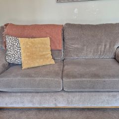 3 seater sofa & 2 seater sofa