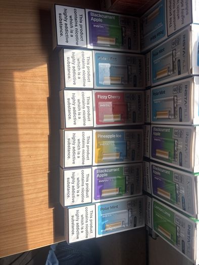 vapes