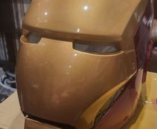 Cat Toys 1:1 Wearable Iron Man Helmet