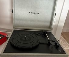 Turntable