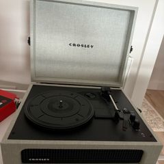 Turntable