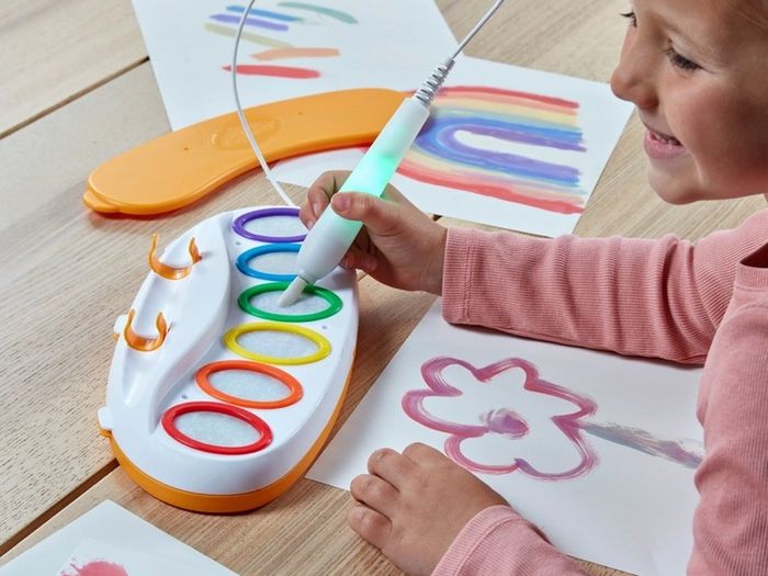 BNIB Crayola Colour Wonder Magic Light Brush Set