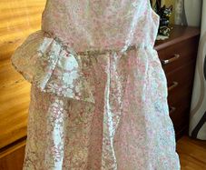 Leigh Tuckers dress