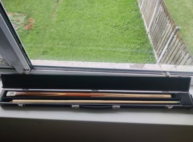 2 Piece Snooker Cue