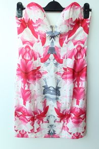 Indikah heartneck strapless dress Size UK10