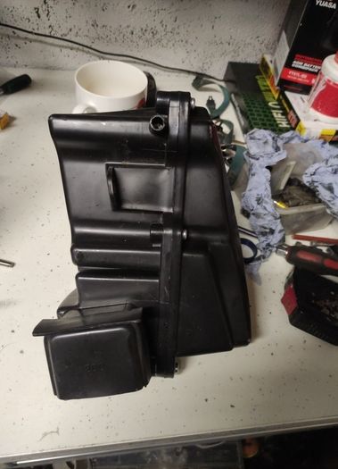 Yamaha ybr 125 airbox