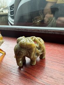 Vintage Hand Carved Soapstone Elephant with Baby Inside 3.5"