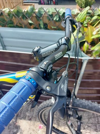 Scott expert racing mountain bike