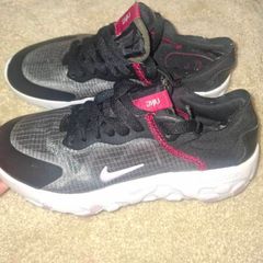 nike trainers