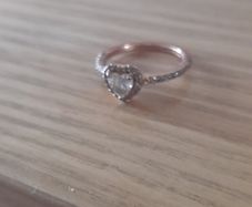 Pandora 2 tone gold yellow and rose size 5.5